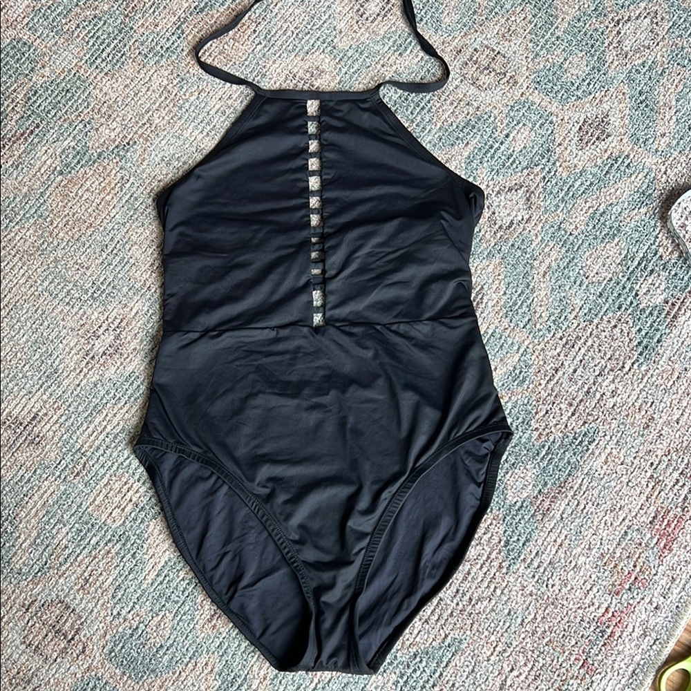 La Blanca Black One Piece Swimsuit M